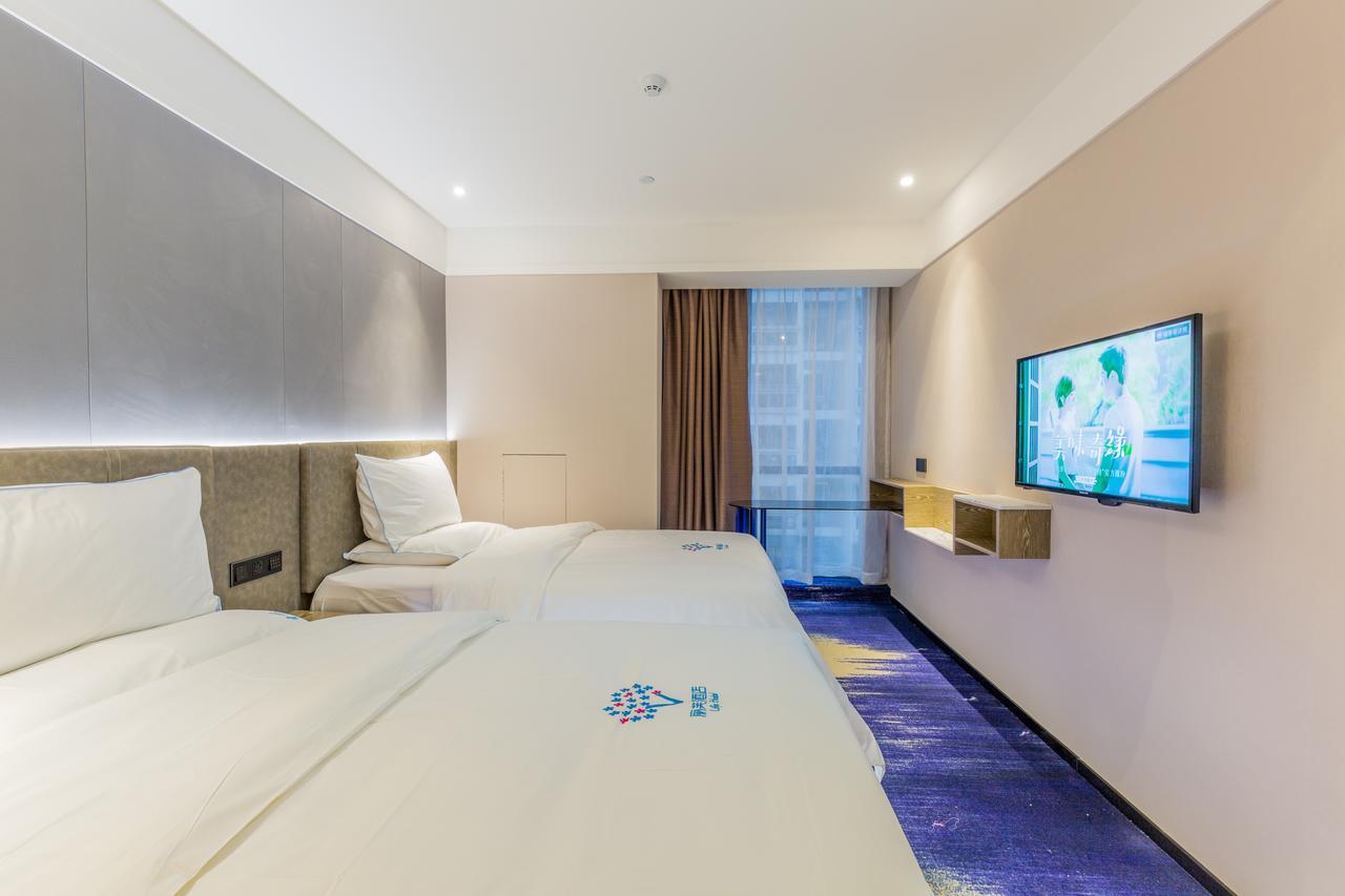Lifu Hotel Wankel Jiang Tai Road Metro Station Branch Гуанчжоу Экстерьер фото